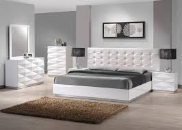 4.3 out of 5 stars 393. Verona White Bedroom Set By J M Furniture