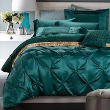 This regal comfort is available in five four options such as twin size, full size, queen and king size. Solid Comforter Sets Queen Vtwctr