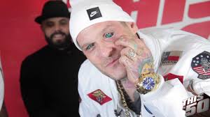 563,958 likes · 23,385 talking about this. Polish Mma Fighter Rapper Popek Talks Cutting His Face Making Friend Eat It Love Of Tupac Youtube