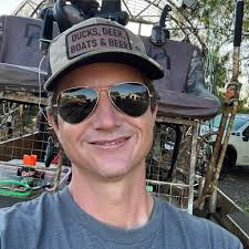 Make sure to pre book Coach @toripatchin as she will be back