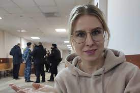 Jun 07, 2021 · юрист фбк* любовь соболь рассказала о деталях допроса по делу по «сектантской» статье — статье 239 ук рф («создание некоммерческой организации, посягающей на личность и права граждан»). Ne Sovetuyu Trogat Etih Lyudej Ivan Vyrypaev Artemij Troickij Tatyana Lazareva O Poyavlenii Svoih Imen V Dele Po Mitingam 23 Yanvarya Mbh Media