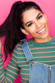 Kaci Williamson's Instagram, Twitter & Facebook