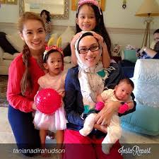 Datang diwaktu larut malam, awal pagi atau waktu rehat. Makna Tak Sesuai Natasha Hudson Tukar Nama Anak