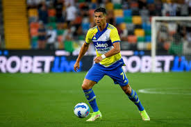 Manchester city have been offered the chance to sign cristiano ronaldo from juventus. Khq1ccyleg Cgm