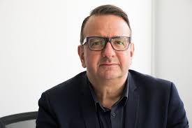 The Mamamia transition