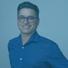 Daniel Clover's Instagram, Twitter & Facebook