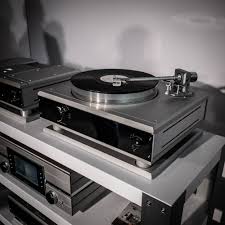 The New Burmester 175 Turntable At The High End In Munich 2018 Highend Highendaudio Audio Hifi Highendhifi Highen High End Hifi School Electronics Hifi