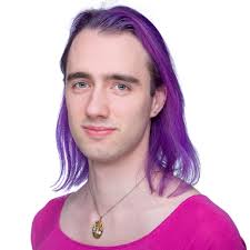 Kelsey Schubert's Instagram, Twitter & Facebook