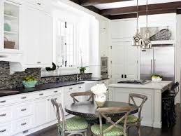 If you want sw alabaster to be a clean crisp white and all whites, the chroma needs to be at least.20 difference from your wall color. Eat In Kitchen Ideas Transitional Kitchen Sherwin Williams Alabaster Brian Watford Interiors