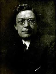 Paradigms and Paleoartists: How our Perception of Dinosaurs Forms