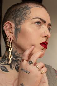 countergoblin's curations, dripping in chains, are some of our all-time  faves.