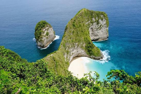 The Ultimate 2026 Bali Travel Guide: Hidden Gems, Island Vibes & Insider Tips
