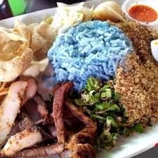 Tempat makan wajib singgah di kuala terengganu. Nasi Kerabu Golok Food Delivery Menu Grabfood My