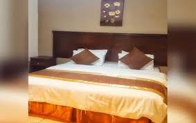 سفن سيز للأجنحة الفندقية فنادق السعودية شقق فندقية السعودية In 2020 Home Decor Furniture Home