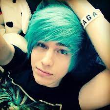 @mvrxder on ig // alt boy fluffy hair alternative tiktok. The Emo Hairstyle Is The Very Popular Hairstyle For Both Girls And Guys Also Ultimately The Goal Is To Emo Hairstyles For Guys Short Emo Hair Boys Blue Hair