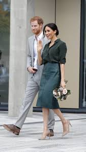 These 11 Gifts Will Make Anyone Feel Like Meghan Markle Becoming A Princess Smart Casual Style Fashion Womens Fashion Discover the latest trends in men's fashion & style with asos.