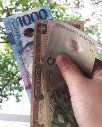 You can choose the period from 7 days up to 1 year. 1000 Philippine Peso One Rial Saudi Arabia 5 Ringgit Malaysia By Judith Larracas Photo Stock Snapwire