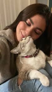 Les comparto una reflexión acerca de la muerte y de cómo la veo y quiero  seguirla viendo. No confundan el llorar y pasar un duelo con depresión y  tristeza, son sentimientos normales. Hay que pensar ...