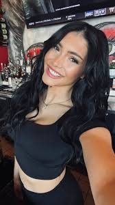 Hey everyone! My name is destiny and I'm an apprentice hairstylist at  Vadara Salon Spa here in Sherwood park! I'm currently trying to build my  clientele and I'd absolutely love to see