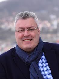 AT&S hat neuen CEO Wer ist Michael Mertin?