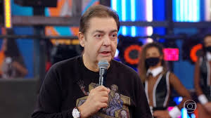 Domingão do faustão is a brazilian tv show aired every sunday since 1989. Faustao Se Vinga Da Globo E Tenta Levar Equipe Da Emissora Para A Band