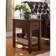 Our coffee tables and end tables come in all the shapes and sizes you can think of including square coffee and end tables, circle, corner and more. Our Best Living Room Furniture Deals In 2021 Sofa End Tables Side Table End Tables