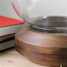 This pillar 3 piece glass candle holder set will add a special touch to any space. Northlight Hurricane Pillar Candle Holder Wooden Base Clear Glass 32035314 Rona