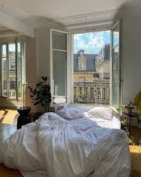 Pin By Lailacarolin On Apartment In 2020 Bedroom Inspirations Aesthetic Bedroom Home