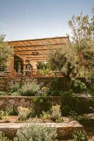 Hotel Lou Pinet Saint Tropez Jardin Terrasses C Matthieu Salvaing En 2020 Maison De Vacances Saint Tropez Idees Pergola