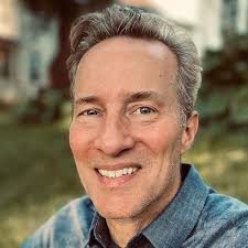 Media and Culture 4e and and Media Career Guide 4e: An Introduction to Mass  Communication: Seguin, James, Campbell, Richard, Martin, Chris, Fabos,  Bettina G.: 9780312418441: Amazon.com: Books