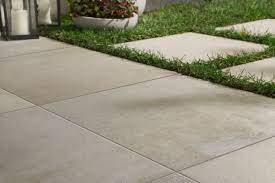 Although it has been applied for more than 30 years ago, it is now when reaching a wider application, by expanding range of textures and colors that allow along with hardeners, sealants. Ceramicos Para Exterior Una De Las Principales Ventajas De Estos Ceramicos Es Su Gran Adaptabilidad A Los Diferen Outdoor Tile Patio Outdoor Tiles Patio Tiles