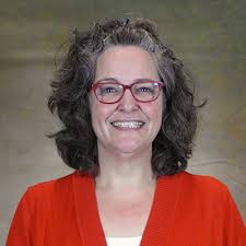 Amy Becker Joins FGIA Staff as Glass Products Specialist