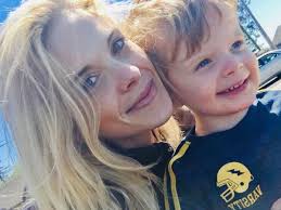 Fundraiser by Alyssa Hodgdon : Help Alyssa Pay for Crucial Anorexia Care