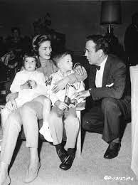 Sat 9 feb 2008 19.16 est. Lauren Bacall Humphrey Bogart And Their Children Stephen And Leslie Named After Leslie Howard Actresses Actresses Lauren Bacall Bogart And Bacall Actresses