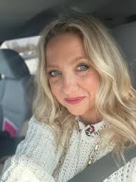 Feels good today!! 😄⚫️🟡🏈