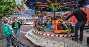 De verwachting is dat vanaf zaterdag 26 juni mensen weer meer bezoekers thuis mogen ontvangen, horeca en cultuur. Geen Kermissen In Juni Door Uitblijven Duidelijkheid Over Versoepelingen Ik Hoop Dat De Najaarskermissen Nog Wat Goedmaken Berg En Dal Gelderlander Nl