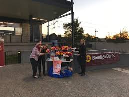 We aim to provide beautiful quality flowers and floral arrangements to our customers in the pakenham and the general area of the south east of melbourne. Banking On Flower Power Pakenham Gazette