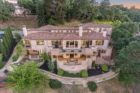 Stephen Curry S House Golden State Warriors Nba Mvp Sells Walnut Creek Home If you want to learn how to make indian curries that taste just like you get in the restaurant, here's how.