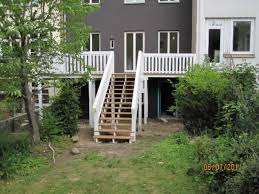 Ahnliches Foto Treppe Garten Holztreppe