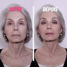 Maquiagem para peles com rugas.