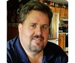 Austin Clouse's Instagram, Twitter & Facebook