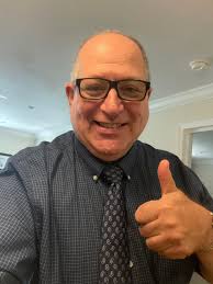 i'm 19, my knee 41, my shoulders 54, my back turns 72 tomorrow