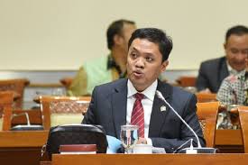 Melihat dan menyaksikan salah satu anggota tni au. Hrs Ditahan Polisi Politisi Gerindra Ini Bersedia Jadi Penjamin Penangguhan Penahanan Habib Rizieq Pikiran Rakyat Depok