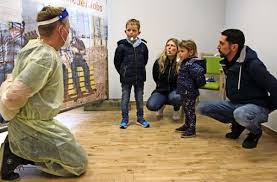 Check spelling or type a new query. Neuartiger Corona Schnelltest Der Lollipop Test Schmeckt Auch Den Kleinen Kreis Esslinger Zeitung