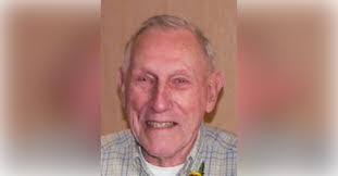 Caleb Snow's Instagram, Twitter & Facebook