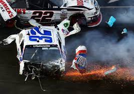 Everything went according to plan for carl edwards during yesterday's aaron's 499 at talladega superspeedway. Last Lap Crash In Nascar Race Injures Fans The New York Times
