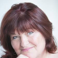 Lois Tobin (@LoisTobin)