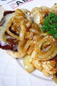 Recipe alfredo sauce with cream cheese : Smothered Chicken Breasts Smothered Chicken Breasts Smothered Chicken Chicken Dinner Recipes