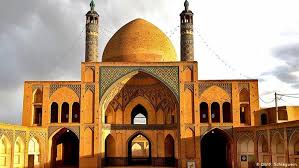 Yazd, die von der unesco als weltstadt registrierte stadt iran destination ist ein gut organisierter reiseveranstalter im iran, der ihre reise in. Der Iran Eine Rundreise In Bildern