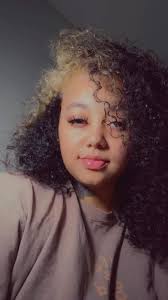 Livi Jaay a 21-year-old, beautiful mother of two, made a post